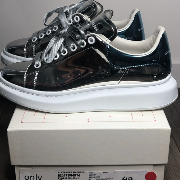 Alexander McQueen Men's Sneakers Metallic/Blue - Picture 10 of 15